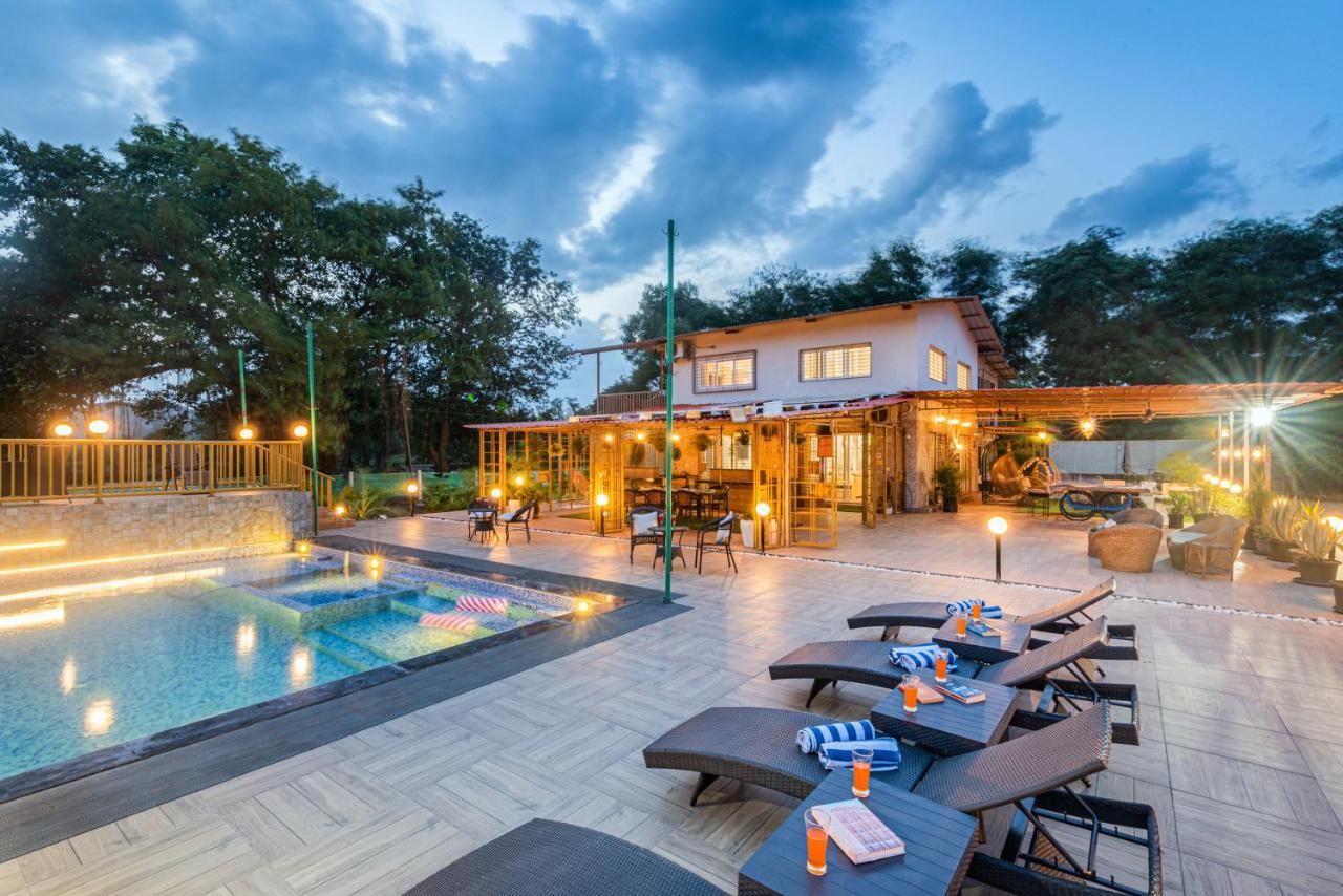 Saffronstays Vyom Farms Karjat Extérieur photo