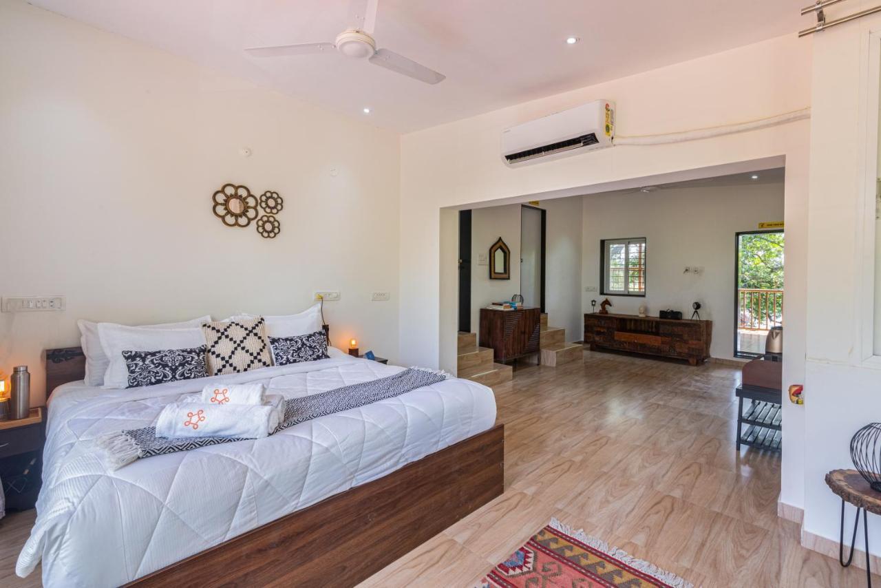 Saffronstays Vyom Farms Karjat Extérieur photo